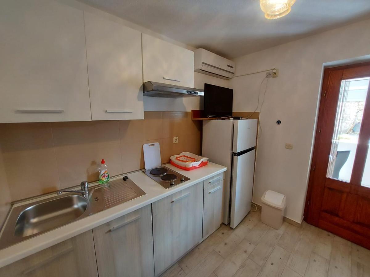 Sweet Sea Apartments Pakoštane エクステリア 写真