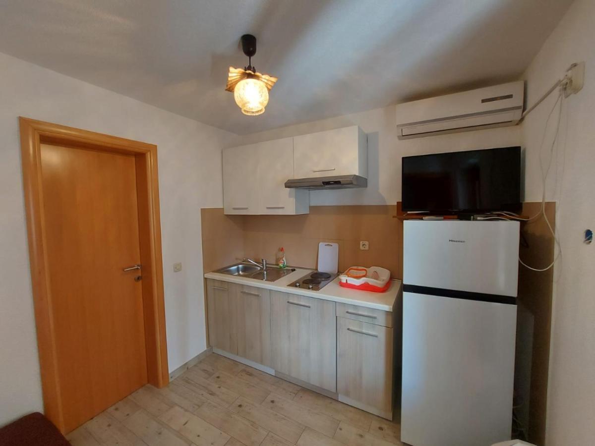 Sweet Sea Apartments Pakoštane エクステリア 写真