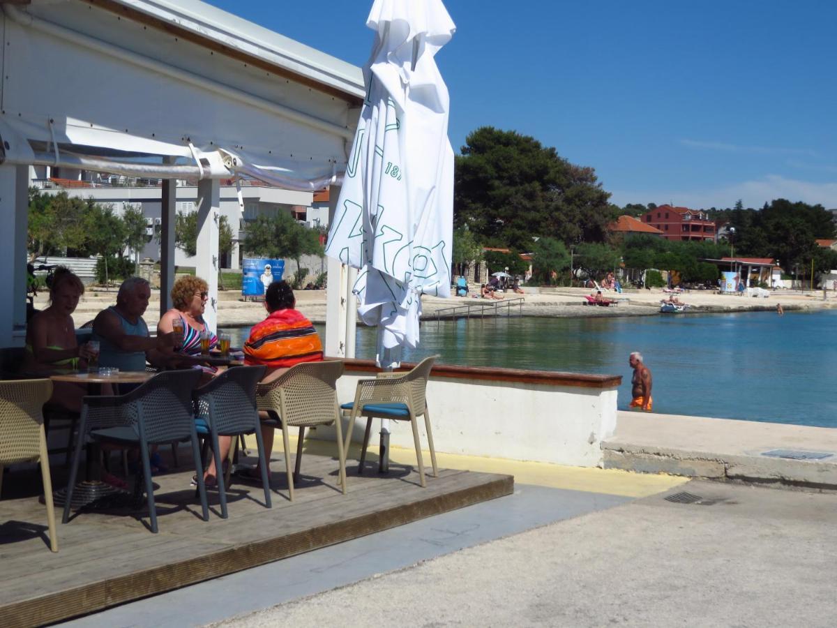 Sweet Sea Apartments Pakoštane エクステリア 写真